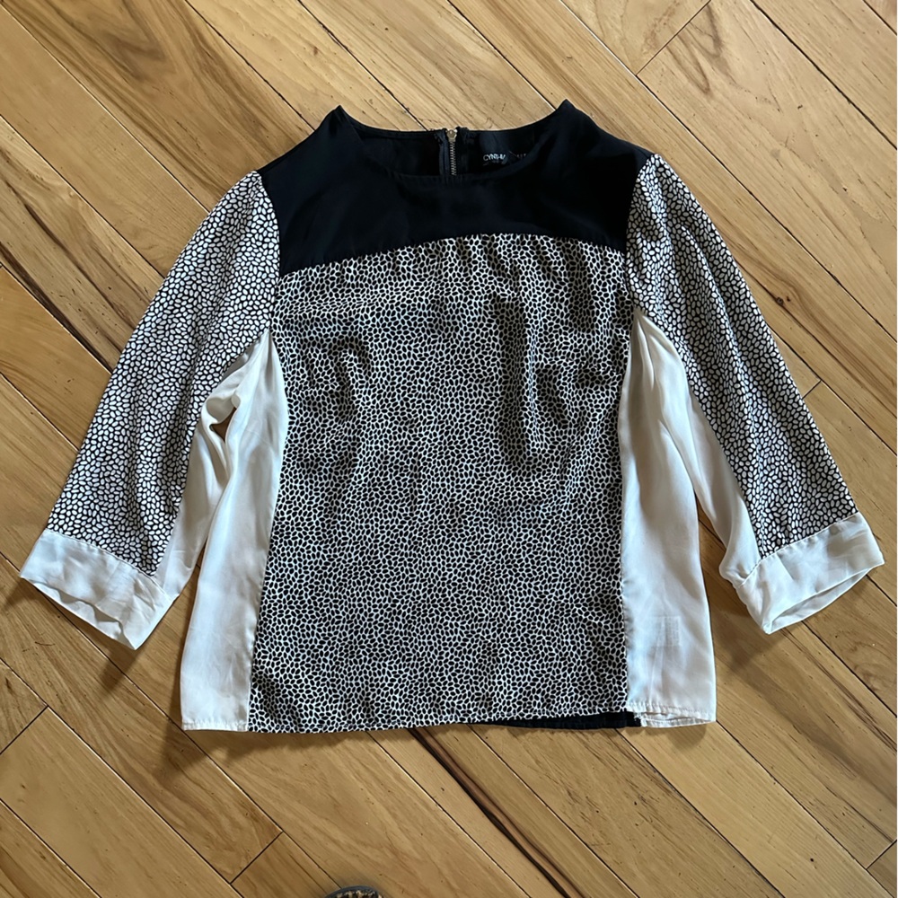 Cynthia Rowley Black and White 3/4 Sleeve Boxy Blouse